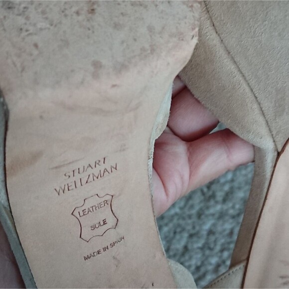 Stuart Weitzman Open Scalloped Taupe Sued Platform Sandal size 8.5M - Picture 11 of 12